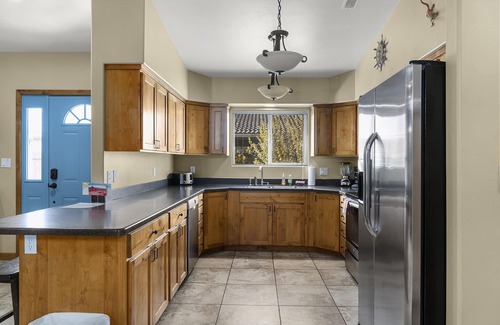 Moab House | Home Downtown | Indoor Pool | Fenced Backyard