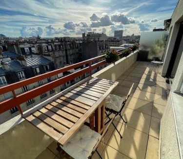 15th Arrondissement Apartment | Home F8 - Terrace Paris's view, Eiffel Tower area