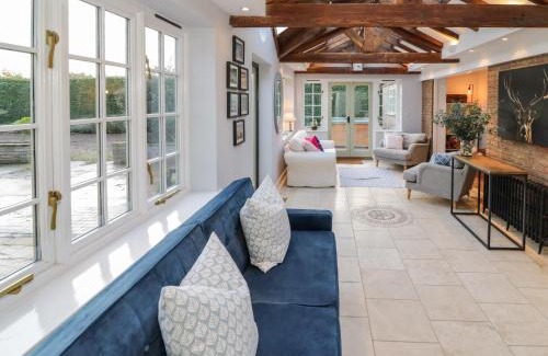 Priors Marston House | Home Farm Cottage