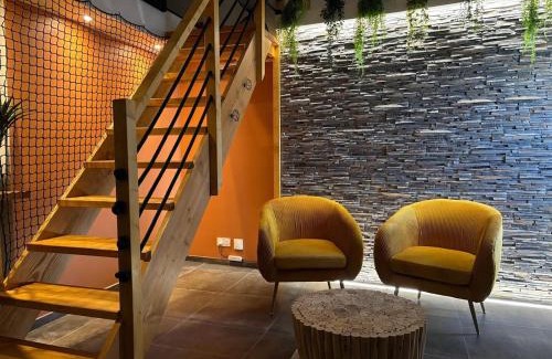 Robins Bay House | Home