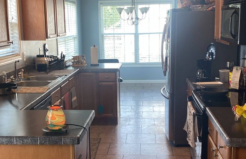 Greenville House | Home From Home Get Away- 3 Bed 2 Bath- 1 Acre of Land