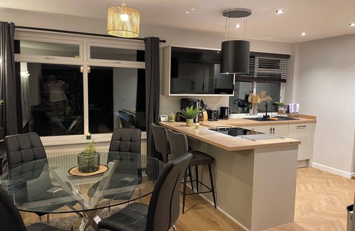 Durham House | Home from Home, only 5 minutes drive from Historical Durham center.