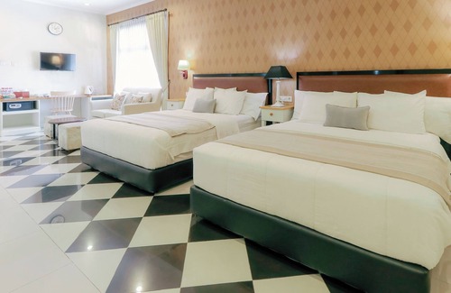 Surabaya House | HOME Guesthouse