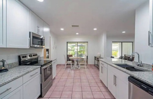 Palma Sola House | Home in Bradenton near Anna Maria Island