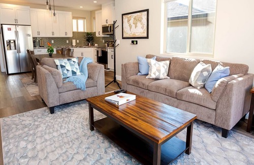 Kanab House | Home in Kanab, Utah Near Zion and Bryce with Private Hot Tub! Incredible stargaz