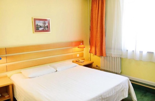 Donggang District Hotel | Home Inn Rizhao Ji'nan Road Wanpingkou