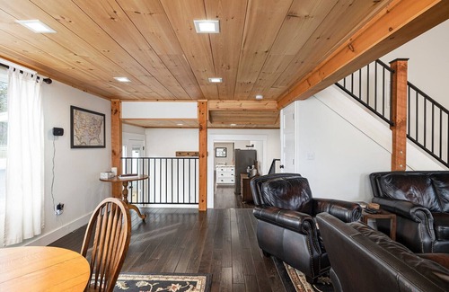 Branson West House | Home-Lakefront-Branson West. New-Clean-Excellent value.