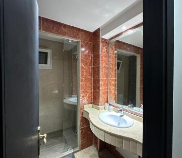 Taddart Apartment | home luxe marina