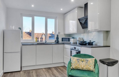West Hendon Apartment | home.ly - Hendon North London Apartments