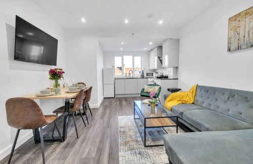 West Hendon Apartment | home.ly - Hendon North London Apartments
