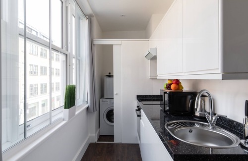 Bishopsgate Apartment | home.ly London Liverpool Str Apartments