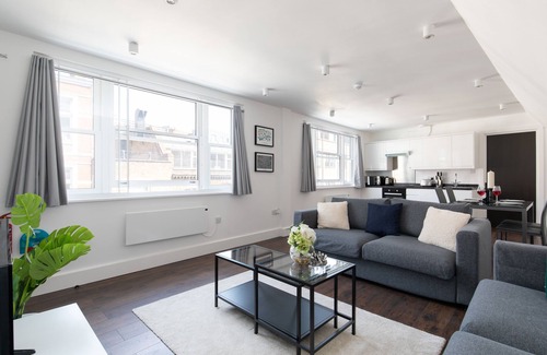 Bishopsgate Apartment | home.ly London Liverpool Str Apartments