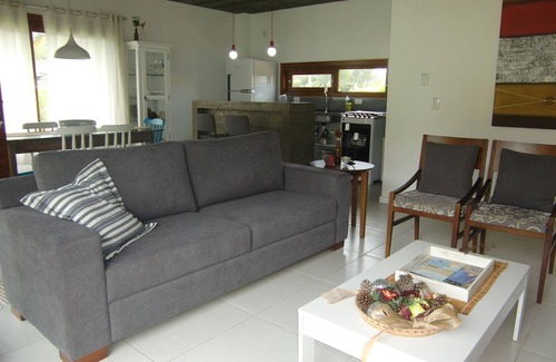Morrinhos House | HOME MANIFESTO COND. NICE VIEW