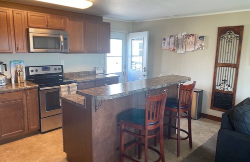 Lonergan House | Home Near Lake McConaughy