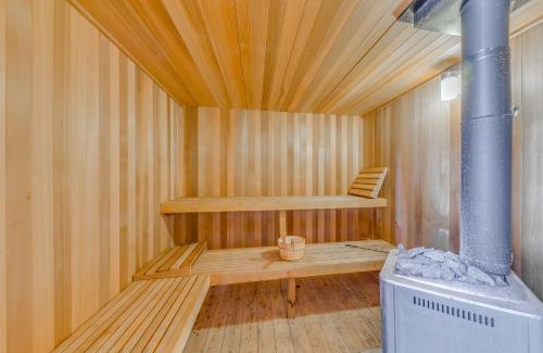 Bear Park House | Home Near Lincoln National Forest with Private Sauna