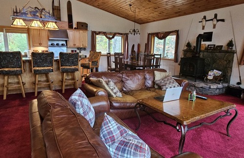 Jackson House | Home near Story Land with Million Dollar Sunset 10 min from Mt. Wash & N Conway