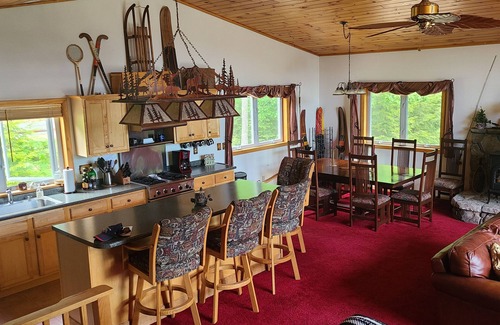 Jackson House | Home near Story Land with Million Dollar Sunset 10 min from Mt. Wash & N Conway