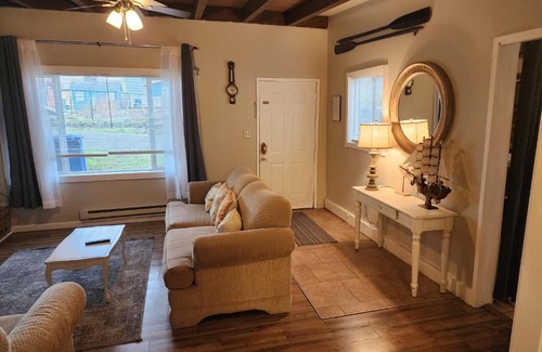 Lincoln City House | Home Near the Lake with beautiful wood burning fireplace