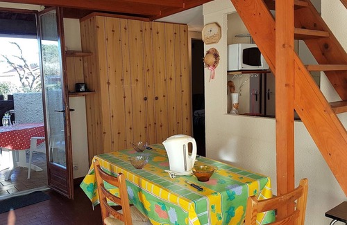 Saint-Cyprien Plage Apartment | HOME OF LEISURE + GARDEN