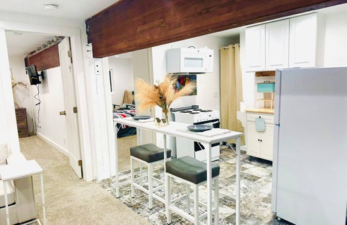 Federal Way House | Home on a lake, 25 min to airport, 35 min to Seattle in a golf course community.
