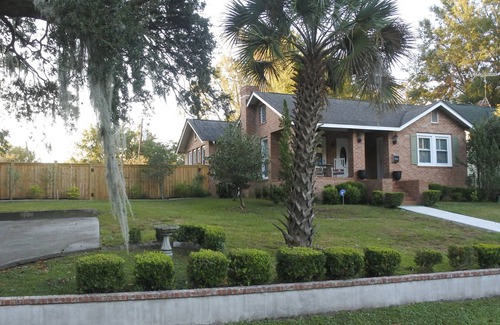 North Charleston House | Home On Hill! Near Everything Charleston!