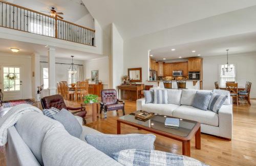 Gainesville House | Home on Lake Lanier with Dock and Water Views