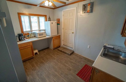 Kelleys Island House | Home on the shore. 2 person Studio amazing view