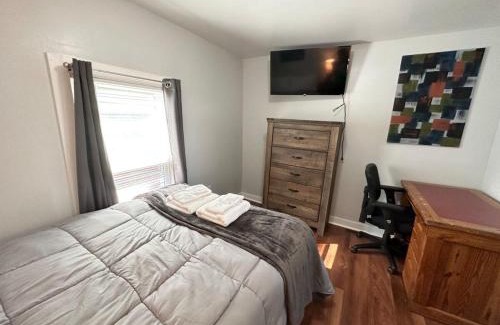 Oneonta Apartment | Home Plate Apt 2 All Star Baseball Rentals