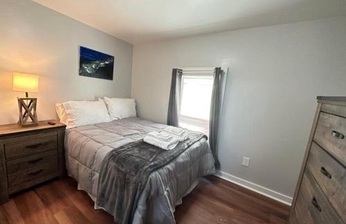Oneonta Apartment | Home Plate Apt 2 All Star Baseball Rentals