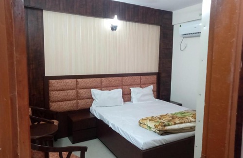 Dwarka Apartment | Home Stay Dwarka19