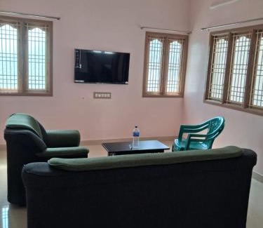 Brahmadesam House | Home Stay in Ambasamudram Premika Bhavan