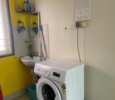 Kodambakkam Apartment | HOME STAY in ground floor