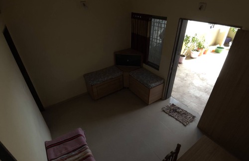 Jamnagar House | Home Stay in Jamnagar
