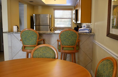 Kissimmee Apartment | Home-Style Comfort | Family Fun | Explore Orlando’s Magic | Kitchen | Pool