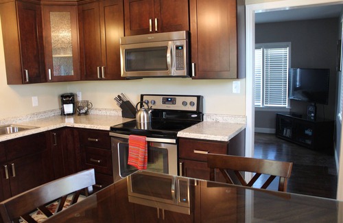 Lynchburg House | Home Sweet Home - clean & convenient