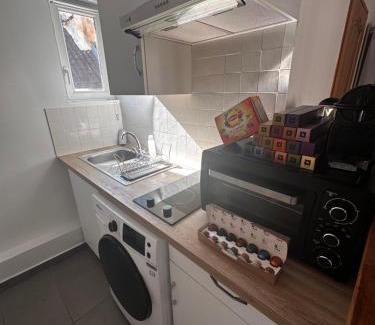 Notre-Dame Apartment | Home Up Pontoise