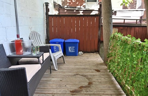 Primos Secane House | Home w/Deck