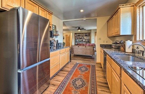 Bentonville House | Home w/Hot Tub Near Shenandoah Nat'l Park!