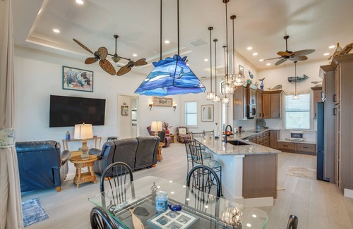 Punta Gorda Cottage | Home w/Private Pool & Lake Views in Punta Gorda!