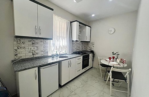 Antalya City Centre Apartment | Home with 2 rooms in center of Antalya