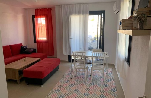 Datca City Center House | home with balcony and garden