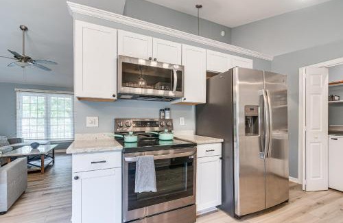 Downtown House | Home with Pet-Friendly Yard, 1 Mi to Dtwn Raleigh!