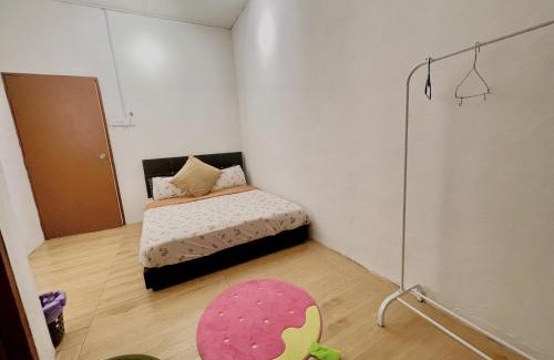 Central Seberang Perai House | Home10#6pax#Netflix#NearAeonAlma&Lotus#BM#