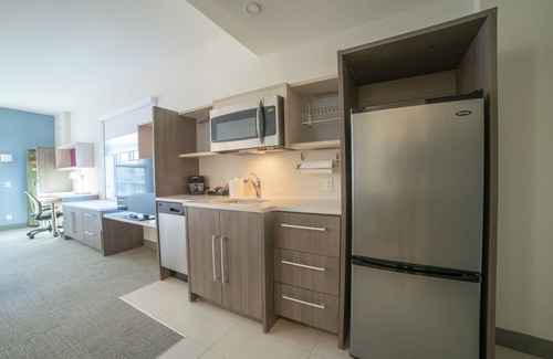 Downtown Fort Lauderdale Hotel | Home2 Suites by Hilton Ft. Lauderdale Downtown, FL