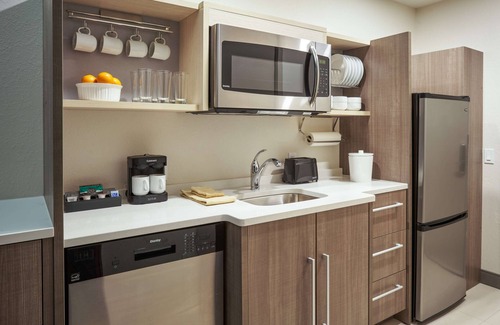 Downtown Fort Lauderdale Hotel | Home2 Suites by Hilton Ft. Lauderdale Downtown, FL