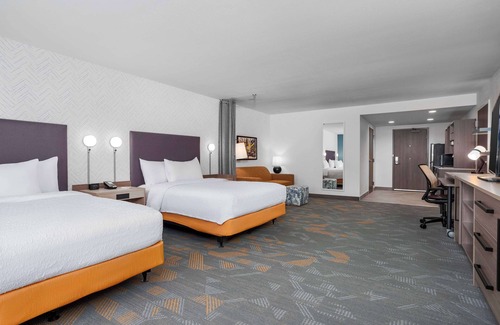 Pike Hotel | Home2 Suites by Hilton Indianapolis North at Intech Park