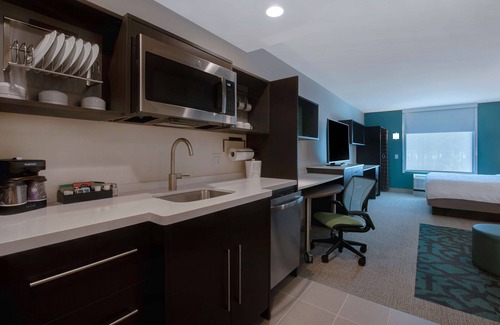 Pine Forest Hotel | Home2 Suites By Hilton Fayetteville North