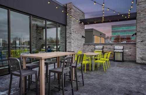 Pike Hotel | Home2 Suites By Hilton Indianapolis North At Intech Park