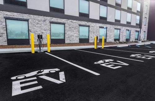 Pike Hotel | Home2 Suites By Hilton Indianapolis North At Intech Park