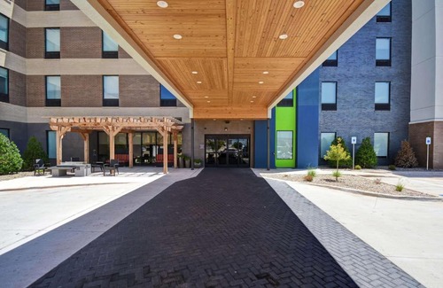 Central Oklahoma City Hotel | Home2 Suites By Hilton Oklahoma City Airport